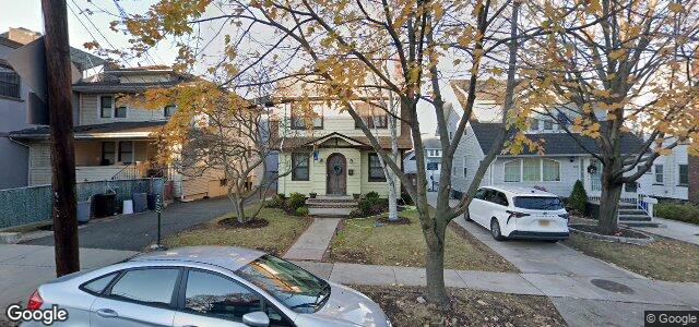 Larawan ng 468 Oakland Avenue sa Winnipeg, Manitoba