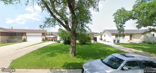 Larawan ng 47 Roselawn Bay sa Winnipeg, Manitoba