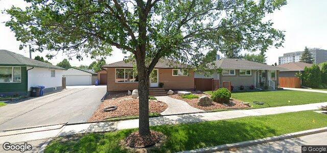 Larawan ng 470 Kingsford Avenue sa Winnipeg, Manitoba