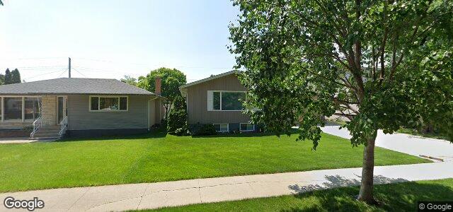 48 Pleasant Bay（加拿大曼尼托巴省温尼伯市）房屋照片