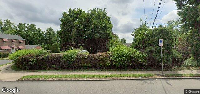 Larawan ng 494 Springfield Road sa Winnipeg, Manitoba