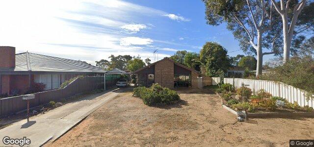 Larawan ng 5 Rowe Street sa Winnipeg, Manitoba