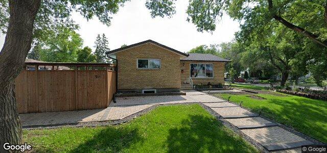 Larawan ng 50 Roselawn Bay sa Winnipeg, Manitoba
