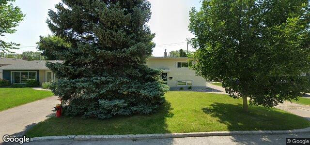 Larawan ng 502 Stalker Bay sa Winnipeg, Manitoba