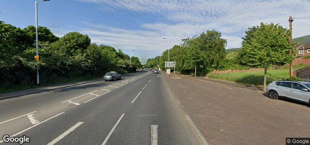 Larawan ng 504 Springfield Road sa Winnipeg, Manitoba