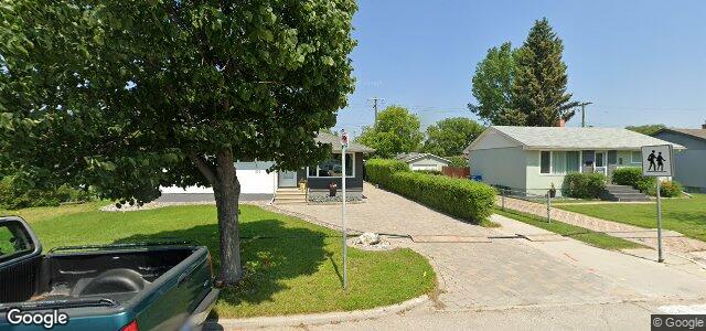 Larawan ng 505 Kingsford Avenue sa Winnipeg, Manitoba