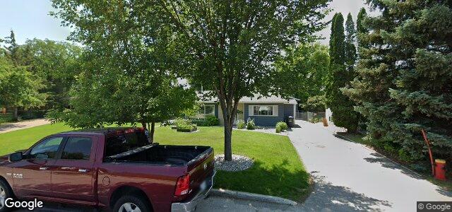 Larawan ng 506 Stalker Bay sa Winnipeg, Manitoba