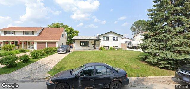 Larawan ng 51 Edelweiss Crescent sa Winnipeg, Manitoba