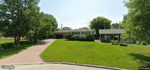 Larawan ng 510 Stalker Bay sa Winnipeg, Manitoba