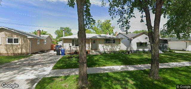 Photo of 513 Mcleod Avenue in Winnipeg, Manitoba