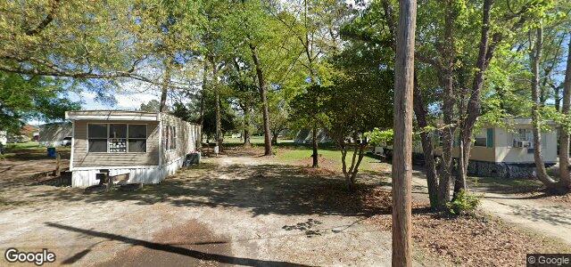 Larawan ng 52 Brian Street sa Winnipeg, Manitoba