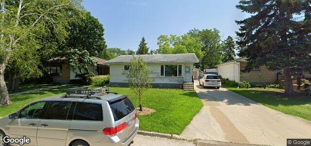 Larawan ng 526 Stalker Bay sa Winnipeg, Manitoba