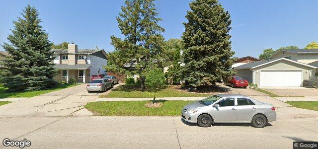 Larawan ng 545 Donwood Drive sa Winnipeg, Manitoba