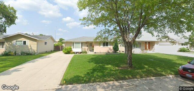Larawan ng 55 Roselawn Bay sa Winnipeg, Manitoba