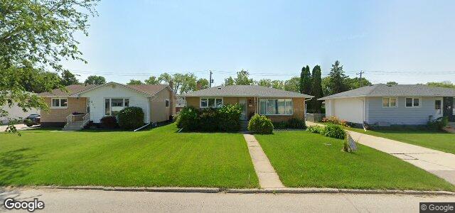 Larawan ng 550 Cedarcrest Drive sa Winnipeg, Manitoba