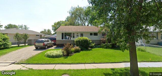 Larawan ng 550 Kingsford Avenue sa Winnipeg, Manitoba