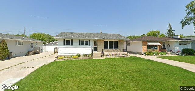 Larawan ng 557 Cedarcrest Drive sa Winnipeg, Manitoba