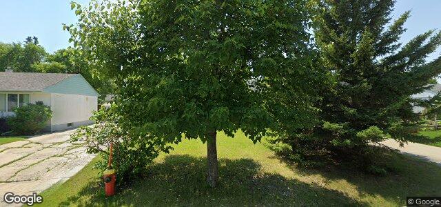 Larawan ng 598 Cedarcrest Drive sa Winnipeg, Manitoba