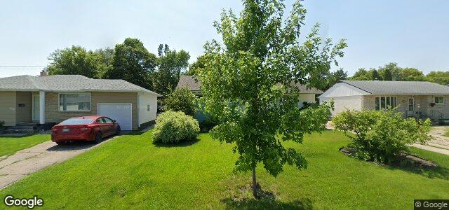 Larawan ng 602 Cedarcrest Drive sa Winnipeg, Manitoba