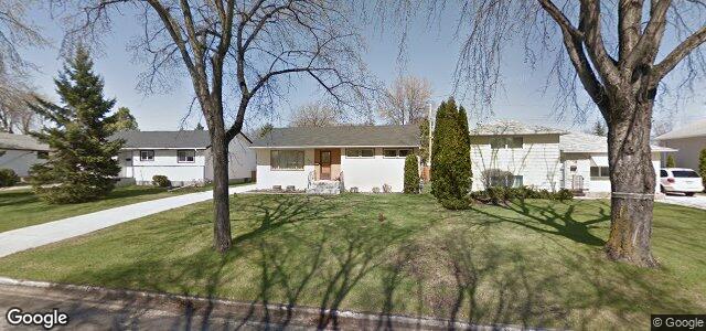Larawan ng 605 Mark Pearce Avenue sa Winnipeg, Manitoba