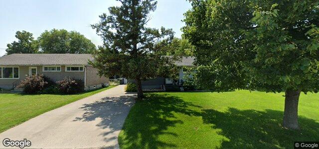Larawan ng 610 Cedarcrest Drive sa Winnipeg, Manitoba