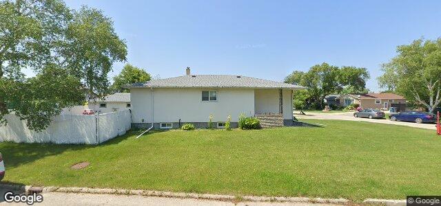 Larawan ng 620 Bardal Bay sa Winnipeg, Manitoba