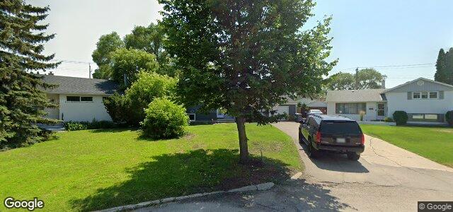 Photo of 626 Cedarcrest Drive in Winnipeg, Manitoba