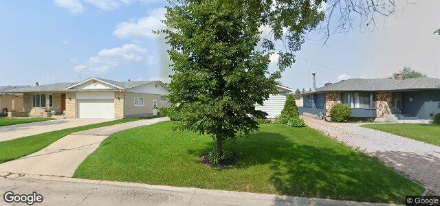 Larawan ng 63 Roselawn Bay sa Winnipeg, Manitoba
