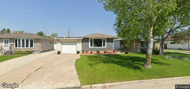 Larawan ng 660 Bardal Bay sa Winnipeg, Manitoba