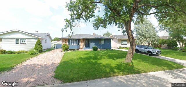 Larawan ng 67 Roselawn Bay sa Winnipeg, Manitoba