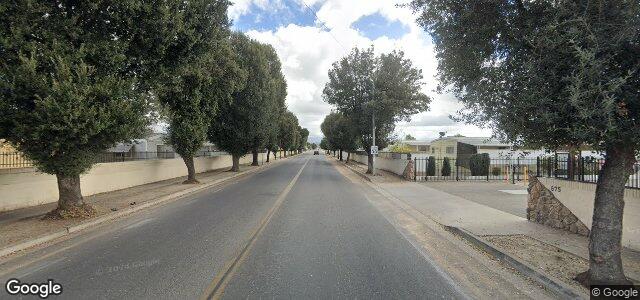 Larawan ng 686 Oakland Avenue sa Winnipeg, Manitoba