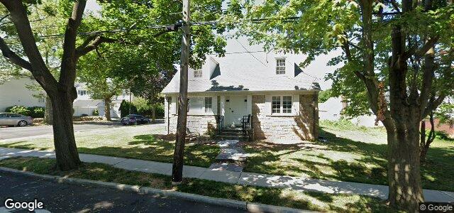 Larawan ng 698 Oakland Avenue sa Winnipeg, Manitoba