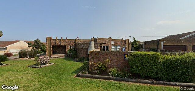 Larawan ng 7 Roman Street sa Winnipeg, Manitoba