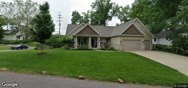 Larawan ng 700 Oakland Avenue sa Winnipeg, Manitoba