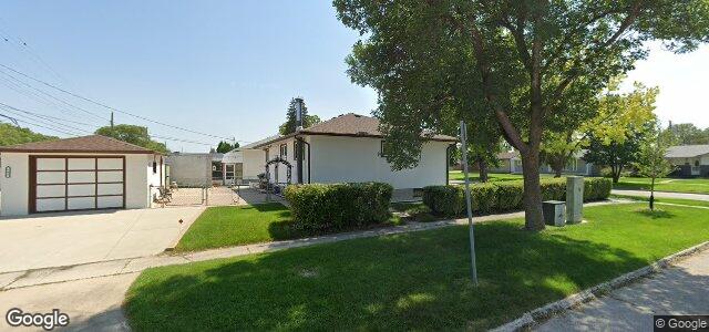 Larawan ng 701 Mcleod Avenue sa Winnipeg, Manitoba