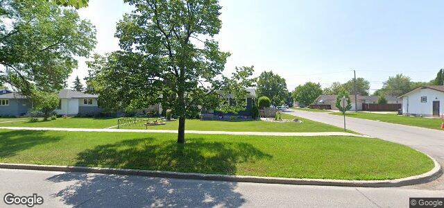 Larawan ng 726 Mcleod Avenue sa Winnipeg, Manitoba