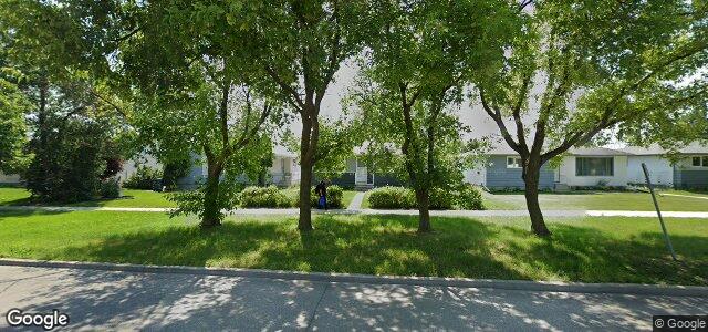 Larawan ng 740 Mcleod Avenue sa Winnipeg, Manitoba