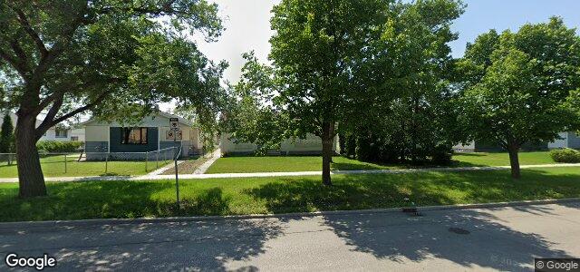 Larawan ng 750 Mcleod Avenue sa Winnipeg, Manitoba