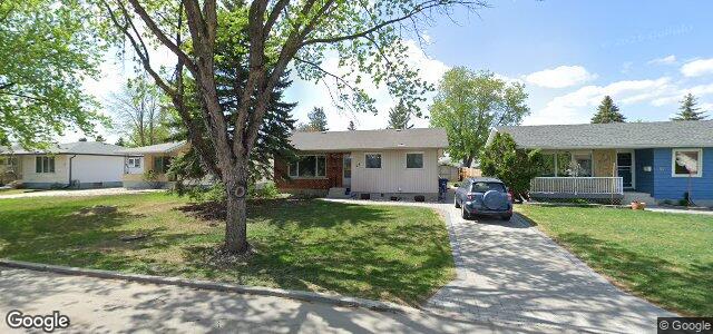 Larawan ng 79 Brian Street sa Winnipeg, Manitoba