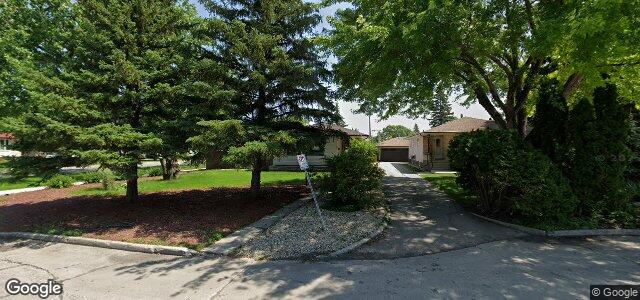 Larawan ng 8 Halkirk Bay sa Winnipeg, Manitoba