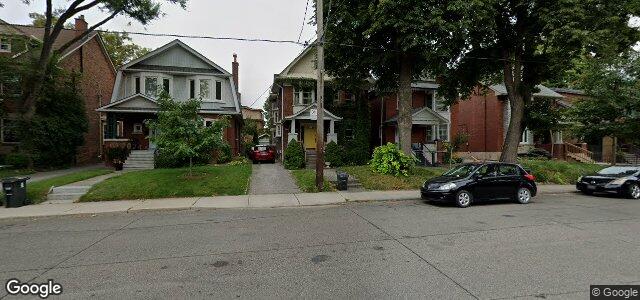 Larawan ng 8 Lauder Avenue sa Winnipeg, Manitoba