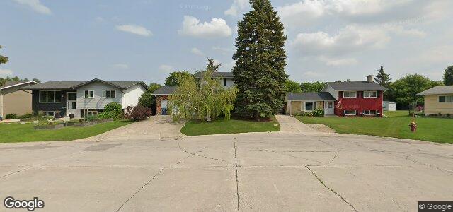 Larawan ng 8 Reinhard Place sa Winnipeg, Manitoba