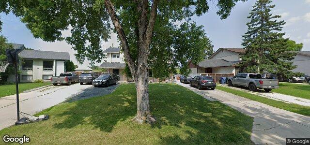 Larawan ng 80 Callum Crescent sa Winnipeg, Manitoba