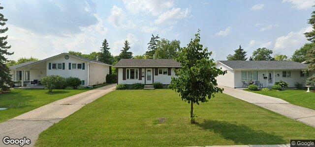 Larawan ng 84 Quiring Bay sa Winnipeg, Manitoba