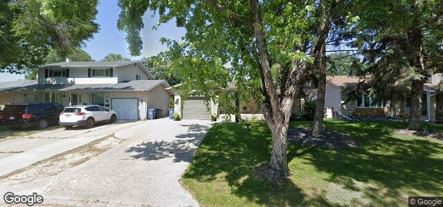 Larawan ng 88 Gemini Avenue sa Winnipeg, Manitoba