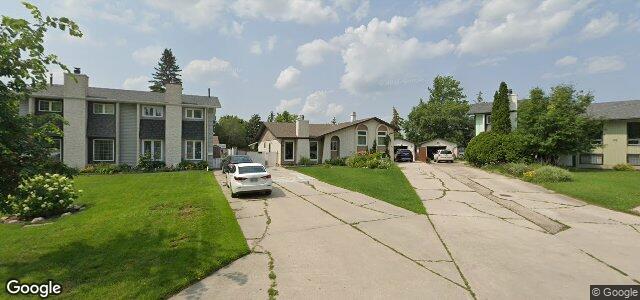 Larawan ng 94 Callum Crescent sa Winnipeg, Manitoba
