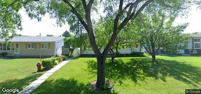 Larawan ng 99 Gemini Avenue sa Winnipeg, Manitoba