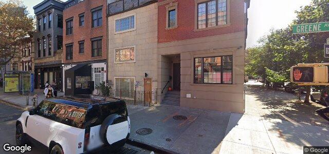 Larawan ng 220 Greene Avenue sa Winnipeg, Manitoba