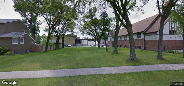 Larawan ng 226 Helmsdale Avenue sa Winnipeg, Manitoba