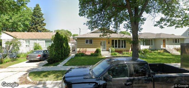 Larawan ng 231 Roberta Avenue sa Winnipeg, Manitoba